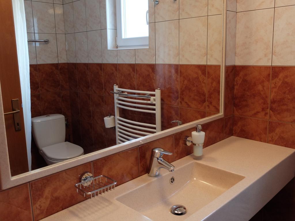 Apartments Sunce Brna Habitación foto